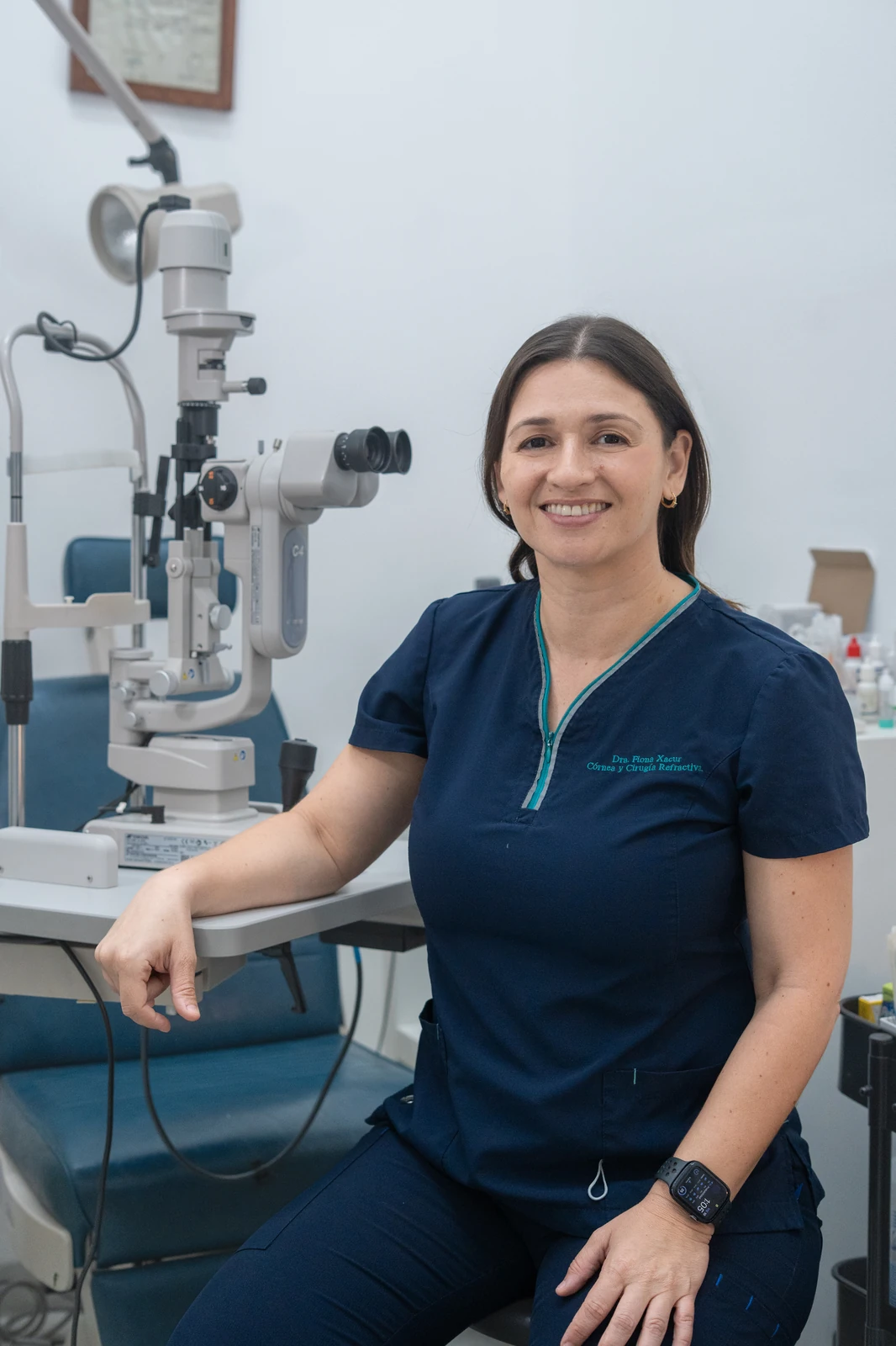 Dra. Fiona Xacur - Especialista en Córnea y Cirugía Refractiva